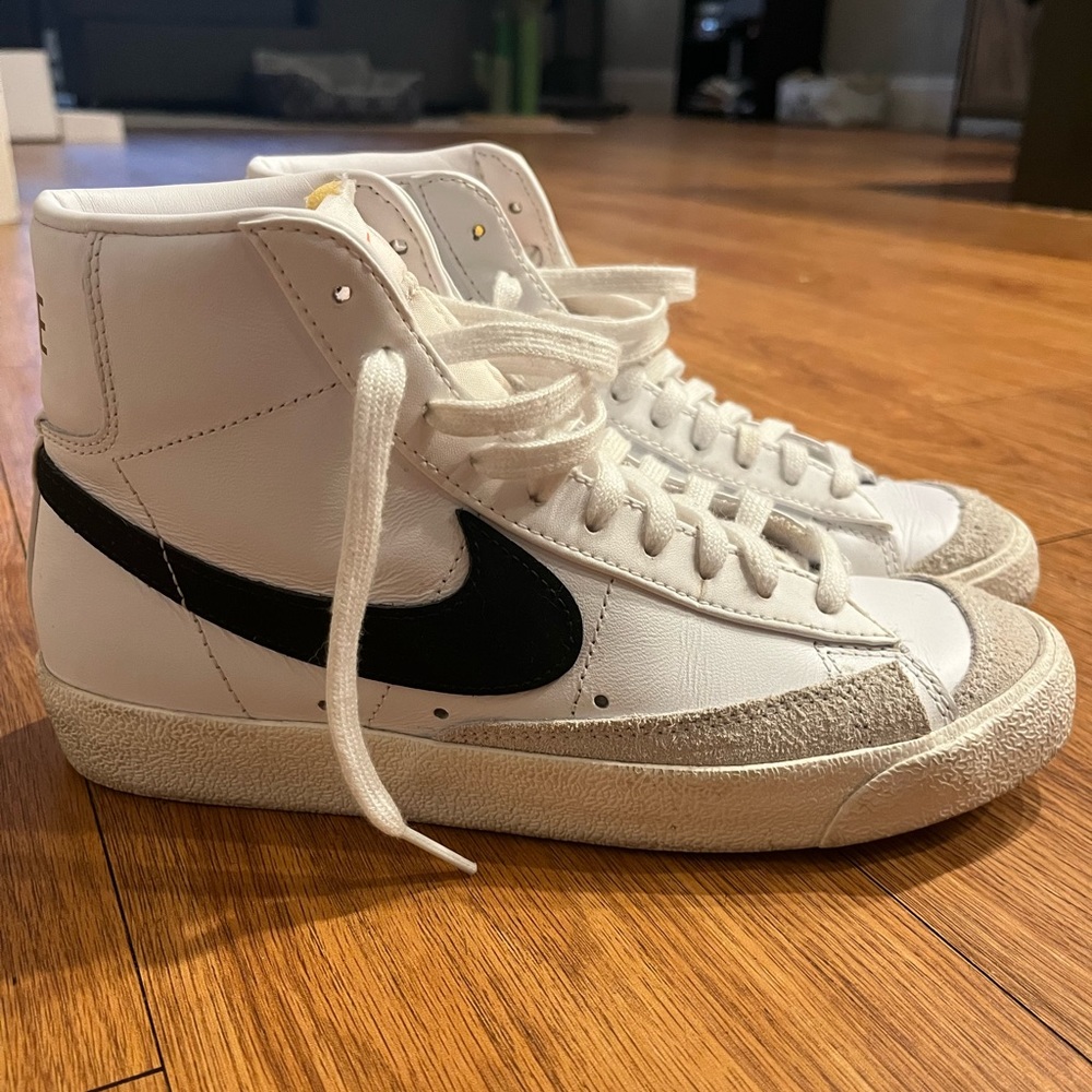 Nike Blazer Mid
